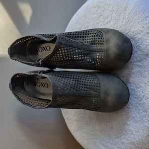 XOXO Grey Heels